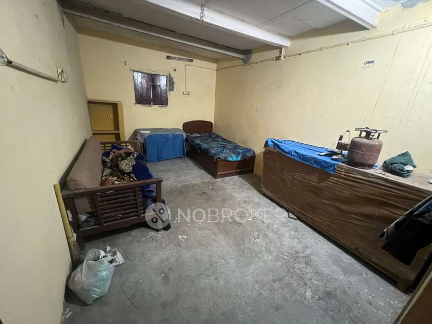 1 BHK Flat In Sb for Rent  In Delhi Cantonment