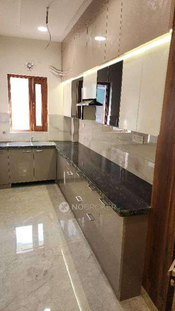 3 BHK Flat In Rps Palm Drive For Sale  In Rps Palm Drive