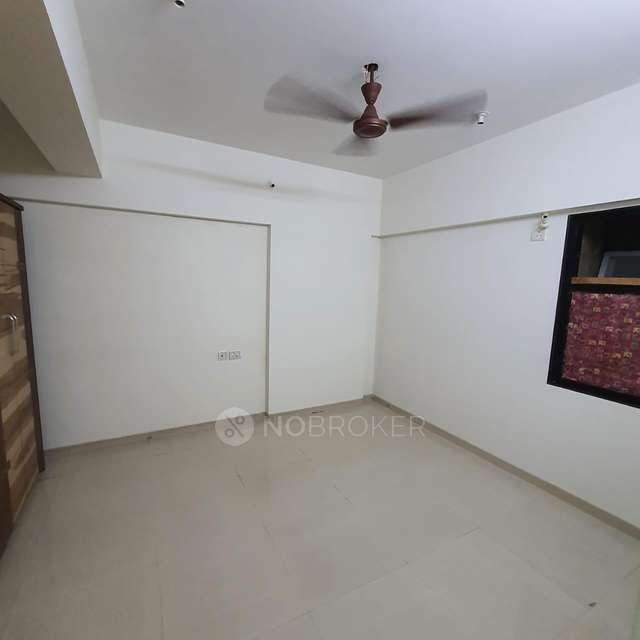 2 BHK Flat In Om Sai Apartment, Andheri East For Sale  In Andheri West