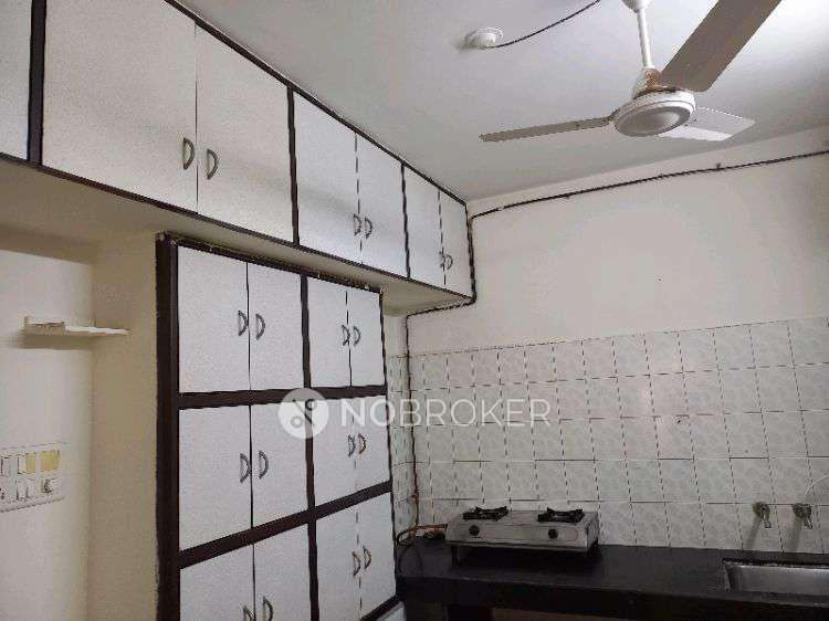 1 BHK Flat In Gaensh Nagar Chs For Sale  In Kothrud