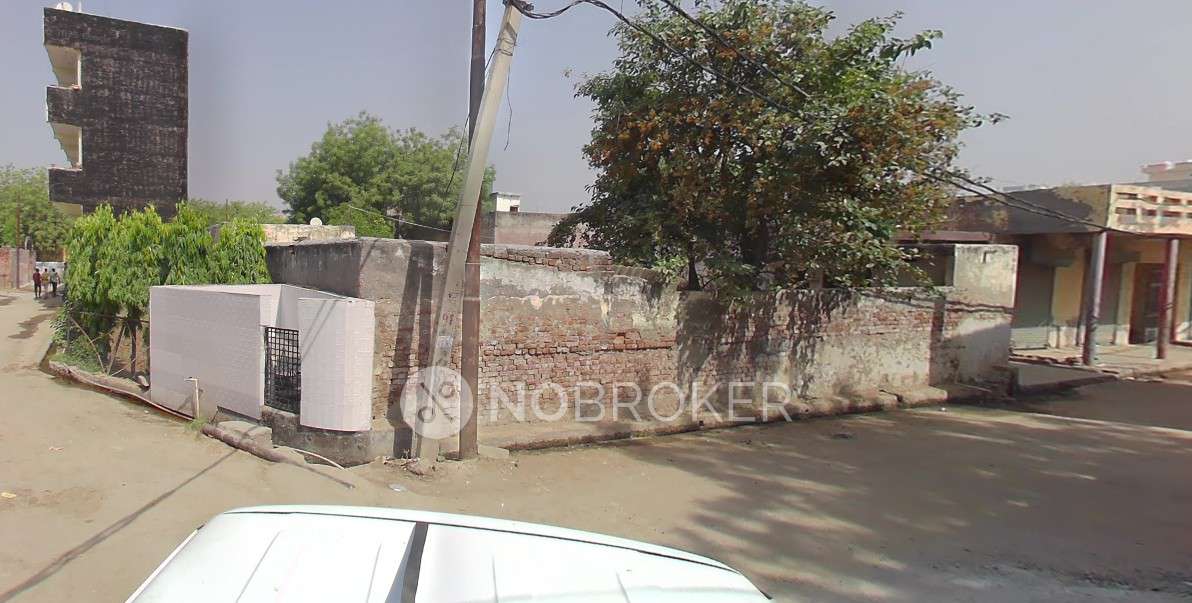 Godown/Warehouse in Sector 115, Noida for Rent 