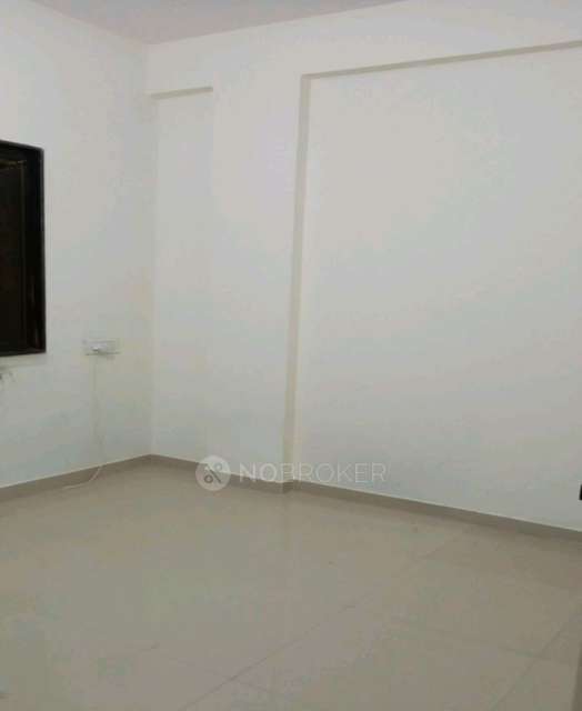 Shared Room for Female In 1 BHK  In No Name In Ashram Road