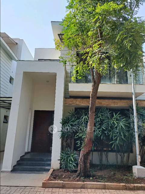 3 BHK Villa In Casagrand Luxus For Sale  In Survey No. 481, 486, 491, 493, Hallehalli, Naidu Farm Road, Off Ramurthy Nagar Land Mark: Reliance Fresh, Thambu Chetty Palya Main Rd, Akshaya Nagar 2nd Block, Ramamurthy Nagar, Bengaluru, Karnataka 560036, India