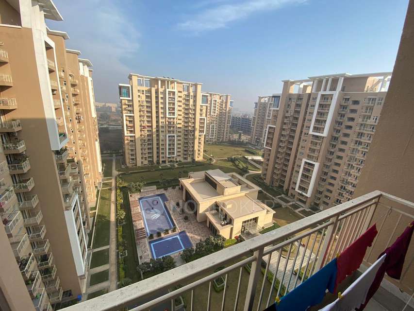 3 BHK Flat In Emaar Palm Gardens, Sector 83 For Sale  In Sector 83
