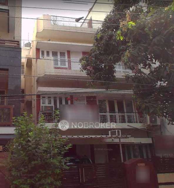 1 BHK House for Rent  In Ghatak's Dental Clinic