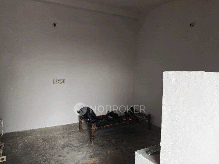 1 RK Flat In 1 Room Bhk for Rent  In Chhajarsi Colony, Chhajarsi Colony, Noida