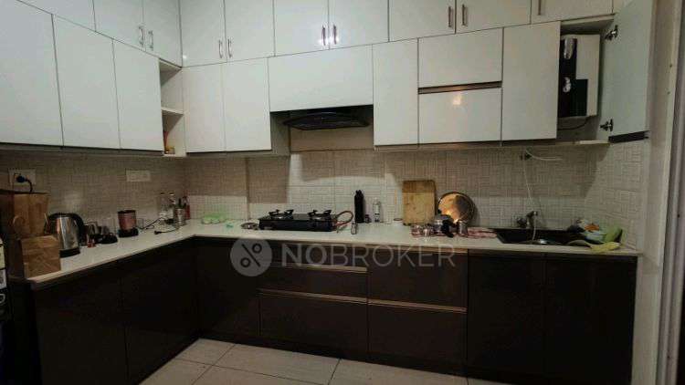 Single Room for Male In 3 BHK  In Aratt Premier In Whitefield