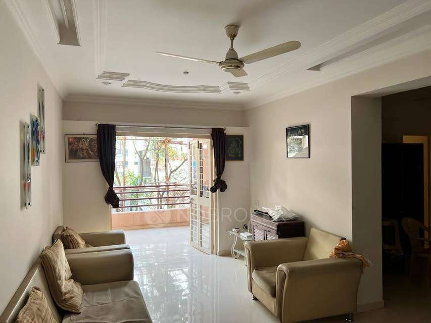 Shared Room for Male In 3 BHK  In Harichandra Dwarkadheesh Residency In Pimple Saudagar