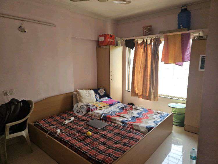 Single Room for Male In 3 BHK  In Harichandra Dwarkadheesh Residency In Pimple Saudagar