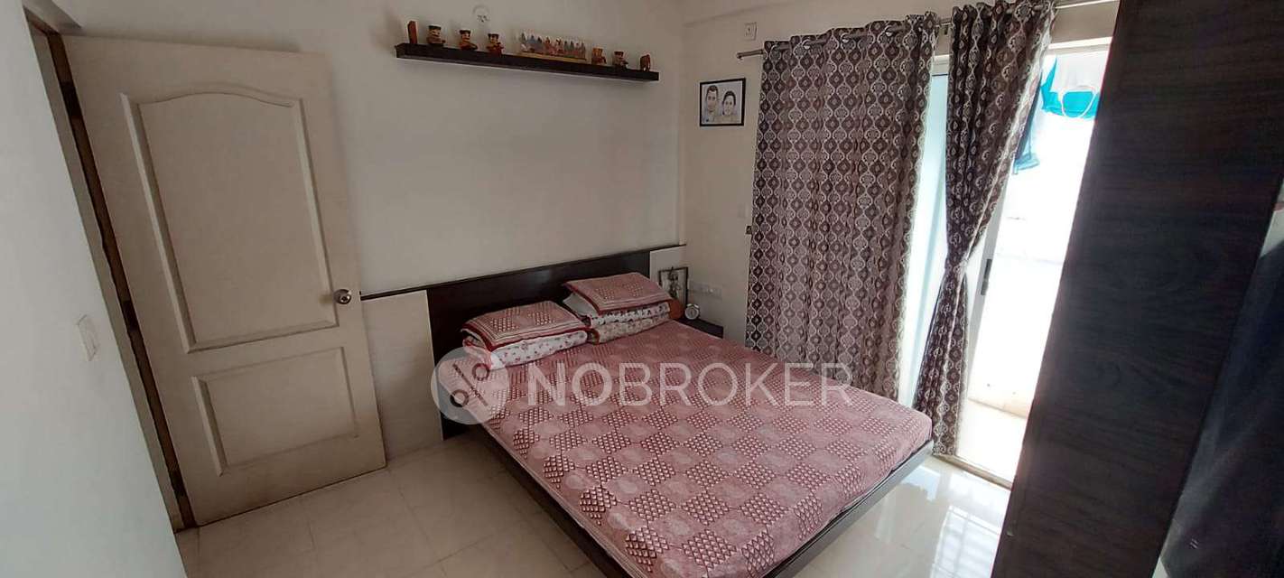 2 BHK Flat In Vakil Whispering Woods For Sale  In Chandapura Bengaluru
