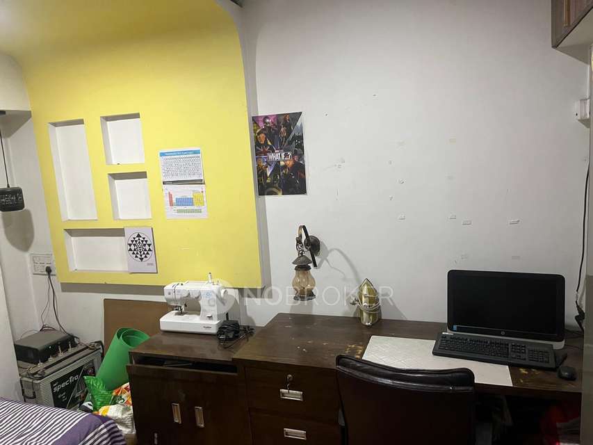 2 BHK Flat In Divyaspurti Co-op Hsg Society For Sale  In Katraj