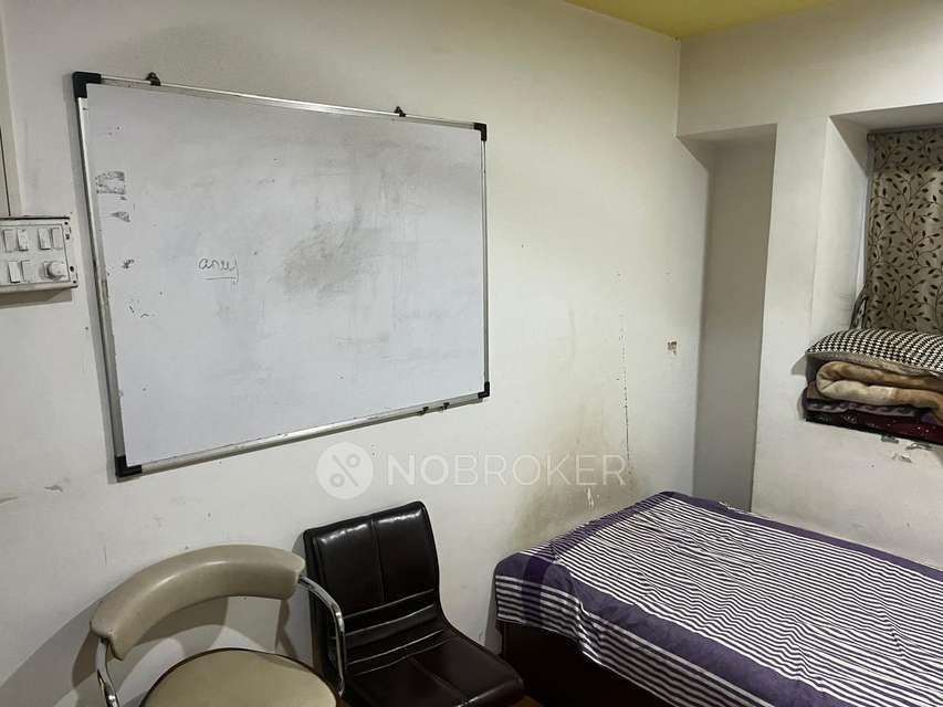 2 BHK Flat In Divyaspurti Co-op Hsg Society For Sale  In Katraj