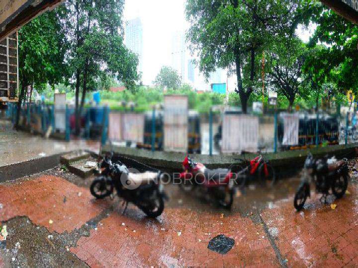 Shop in Mulund West, Mumbai for sale 