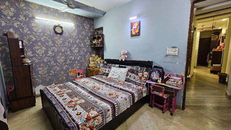 2 BHK Flat In Builder Floor For Sale  In Uttam Nagar