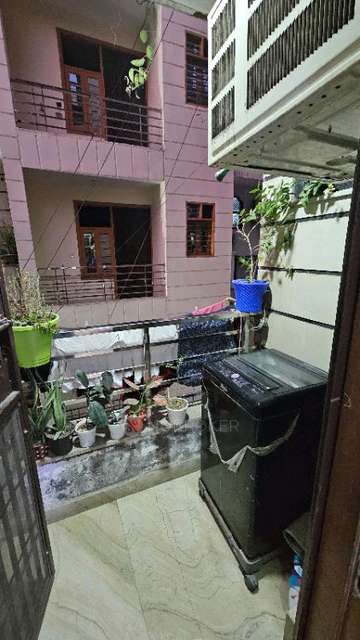 2 BHK Flat In Builder Floor For Sale  In Uttam Nagar