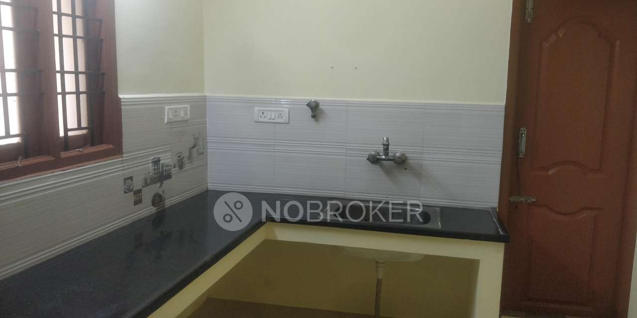 2 BHK Flat In Radhaa Flats, Madipakkam For Sale  In Madipakkam