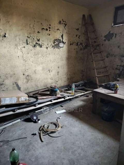 1 RK House for Rent  In Sector 168