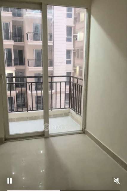 2 BHK Flat In Millennia 3 Sector 37 D for Rent  In Sector 37d