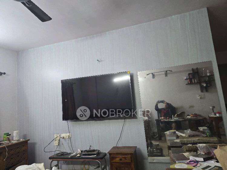 Single Room for Male In 3 BHK  In Janhavi Meadows Yelenahalli Begur Koppa Main Road In Akshayanagar