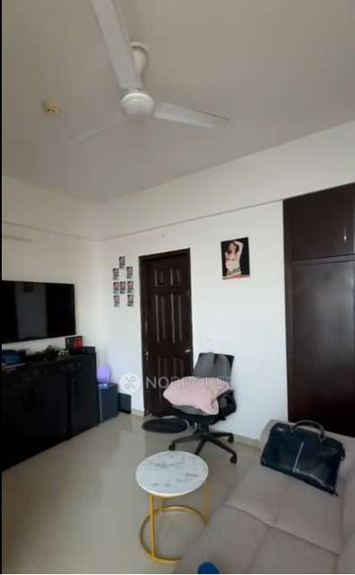 2 BHK Flat In Prateek Grand For Sale  In Prateek Grand City Paeonia Tower P5