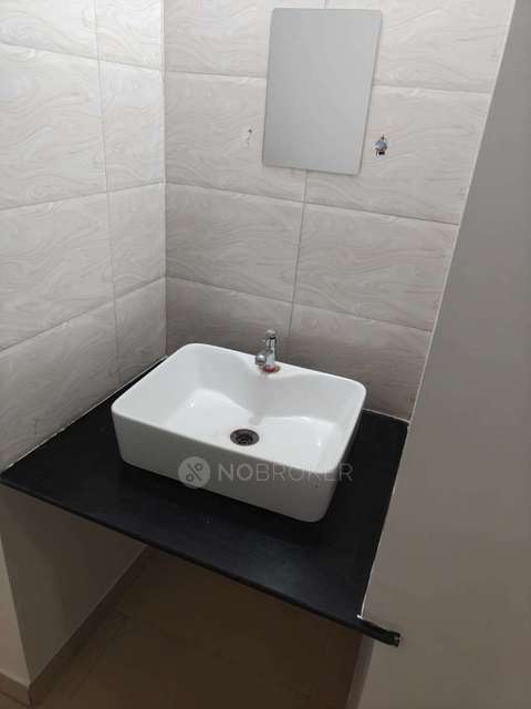 2 BHK Flat In Pratham Yash Residency, Lohegaon for Rent In Porwal Road Dhanori