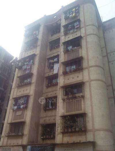 1 BHK Flat In Ganga Niwas for Rent  In Mazgaon