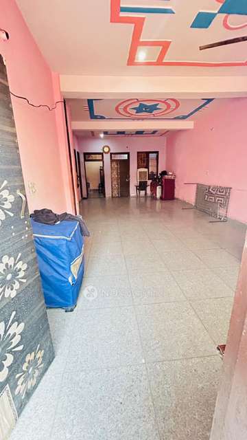 4+ BHK Flat For Sale  In Ashok Vihar