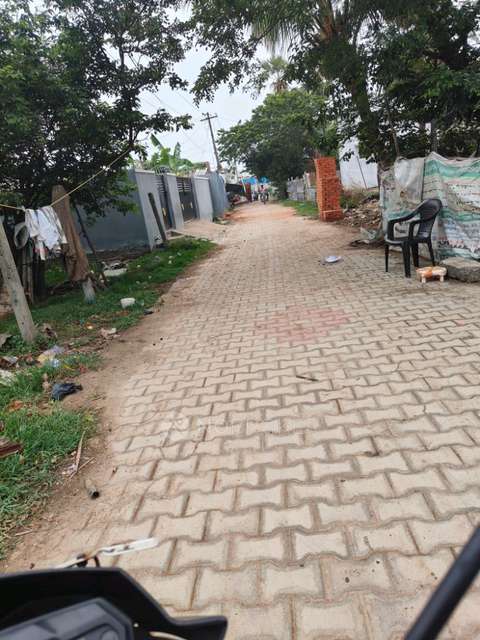 Plot For Sale  In Vadaperumbakkam