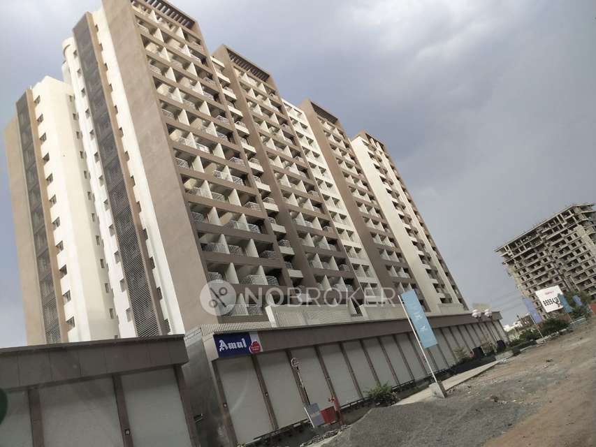 3 BHK Flat In Mantra Insignia For Sale  In Mundhwa