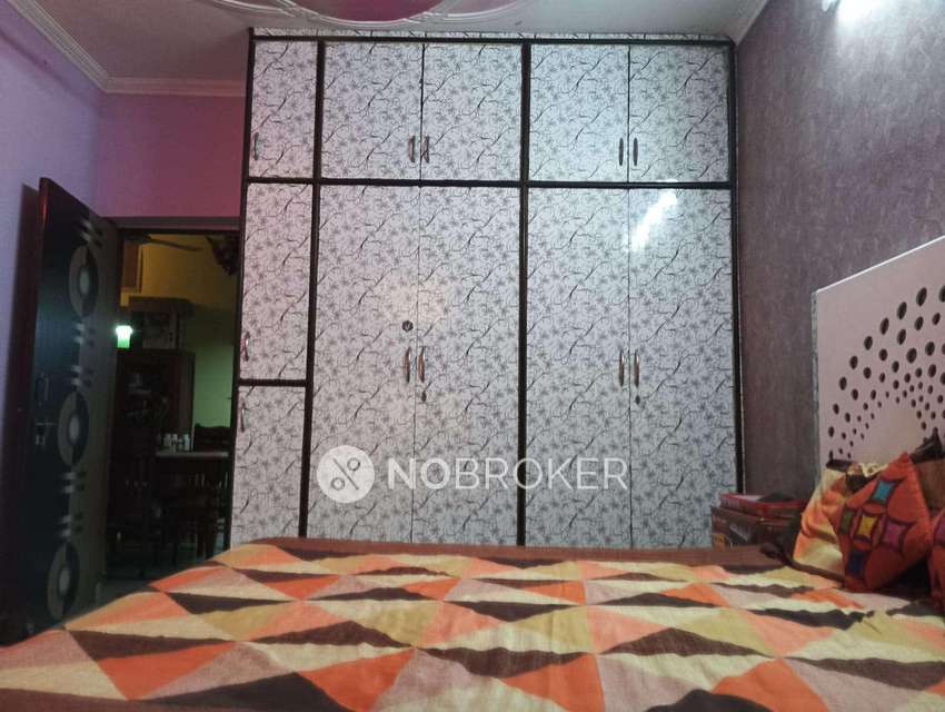 2 BHK Flat In Netaji Subhash Apartment For Sale  In Sector 13