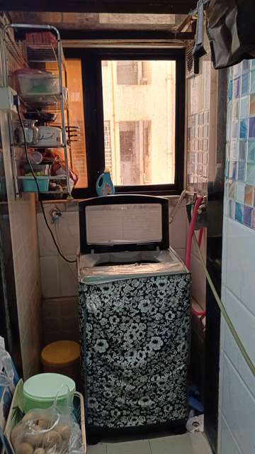 2 BHK Flat In Balaji Annex For Sale  In Mira Road East