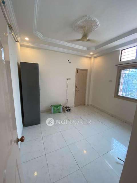 3 BHK Flat In Jeevan Mansion, Musheerabad For Sale  In Musheerabad Metro Station