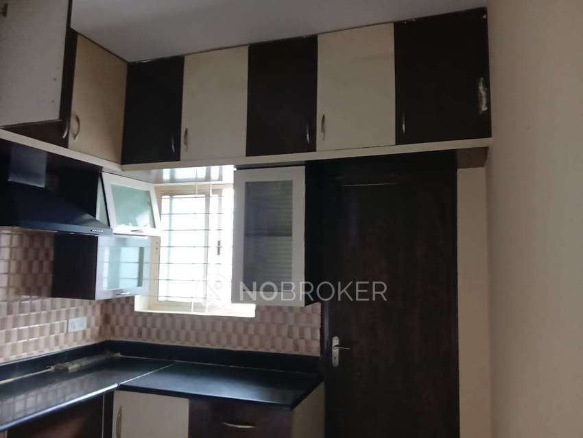 2 BHK Flat In Akshaya Guna Residency For Sale  In Hulimavu
