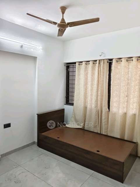 2 BHK Flat In Newton Homes, Hadapsar for Rent  In Tupe Patil Rd