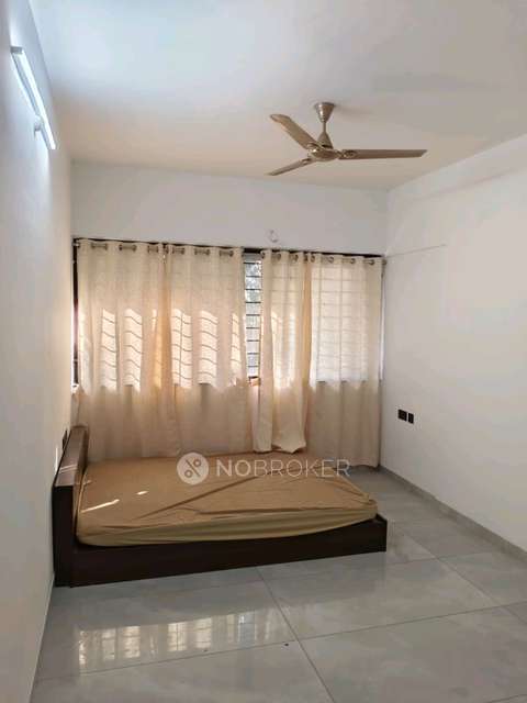 2 BHK Flat In Newton Homes, Hadapsar for Rent  In Tupe Patil Rd