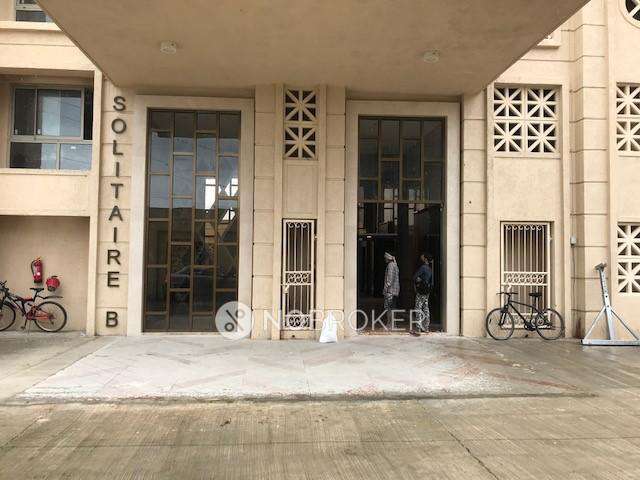 1 BHK Flat In Solitaire B Wing For Sale  In Thane West