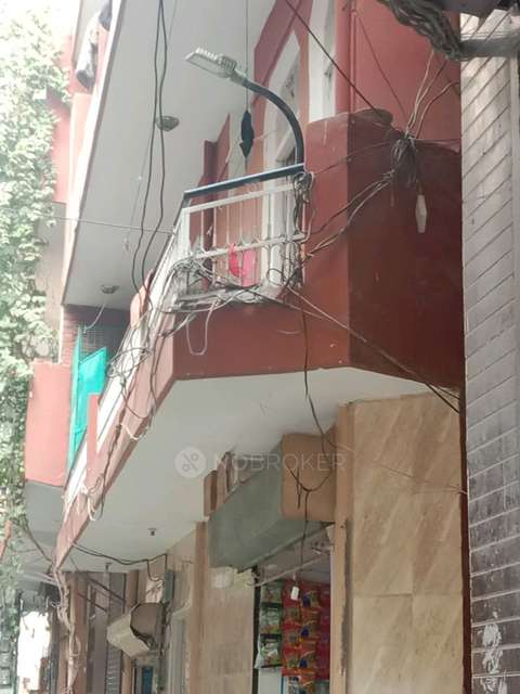 PG for Girls in Ram Chowk