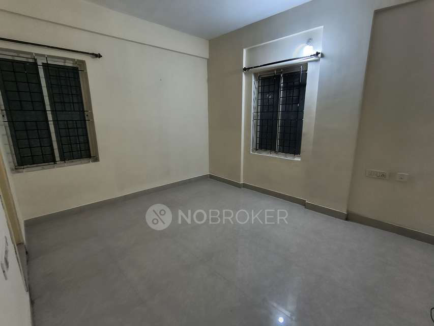 2 BHK Flat In Sri Sai Plaza, Panathur, Panathur for Rent  In Panathur