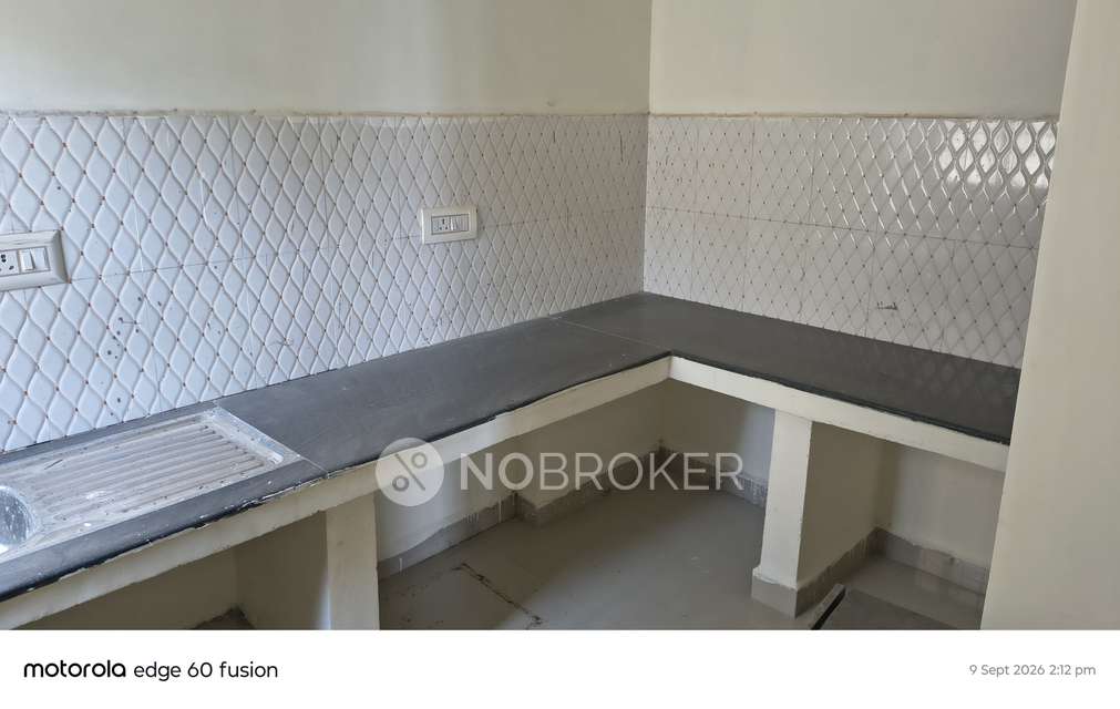 2 BHK Flat In Tnhb Sholinganallur 117 Hig for Rent  In Tnhb 117 Hig Residency
