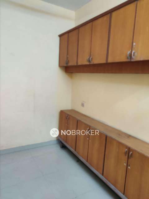 1 BHK Flat In Panchavati Cooperative Housing Society For Sale  In Andheri East