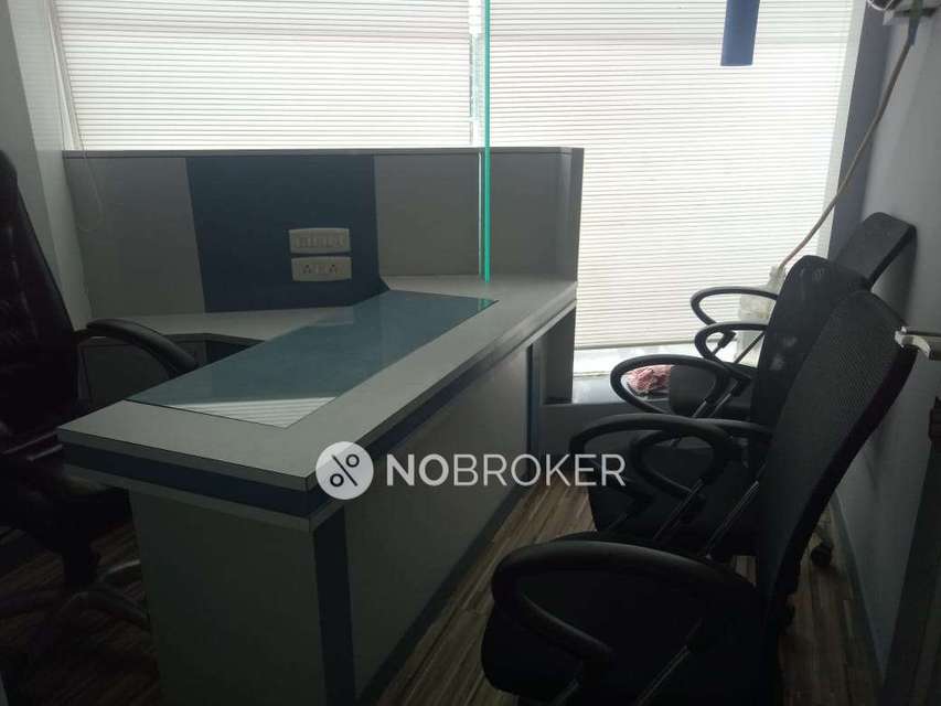 Office Space in Malad West, Mumbai for Rent 