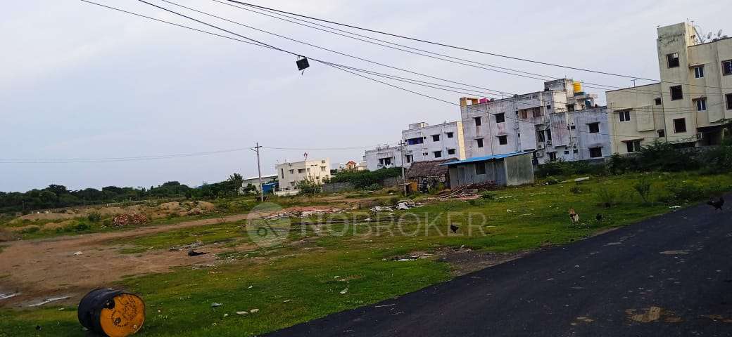 Plot For Sale  In Irumbuliyur