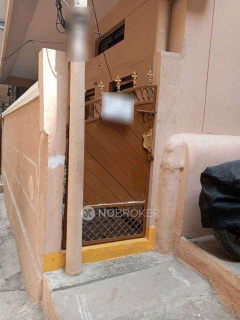 1 RK Flat In Standardlone Building  for Rent  In Banjara Hills