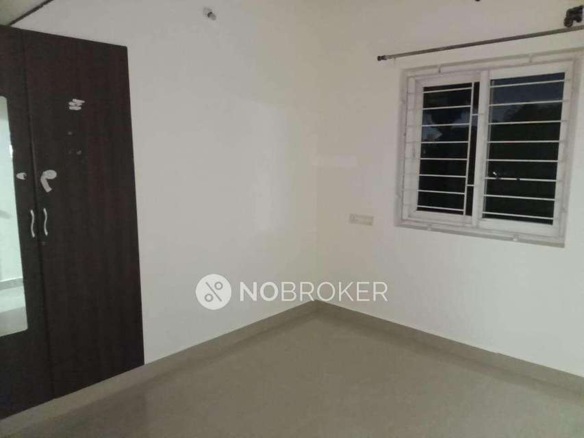 2 BHK Flat In Perfect Shantham For Sale  In Perumbakkam