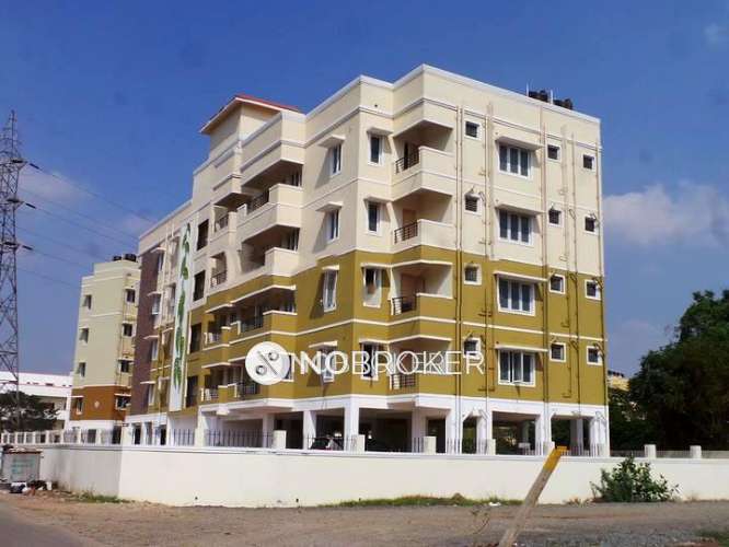 Shared Room for Male In 1 BHK  In Puliyur Housing Board 