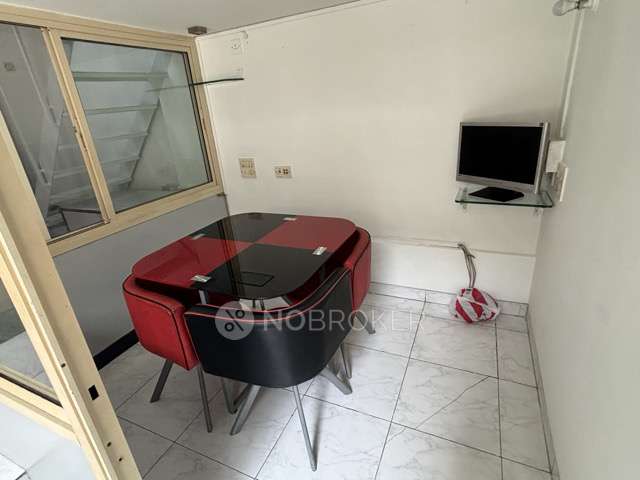 Shop in Vashi, Mumbai for sale 