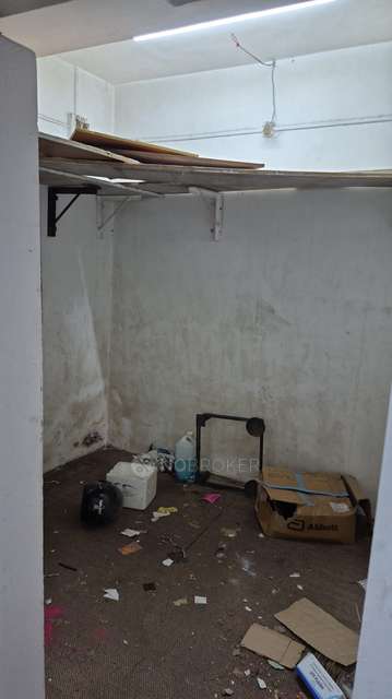 Shop in Crazy Cheesy Sadashiv Peth, Pune for Rent 