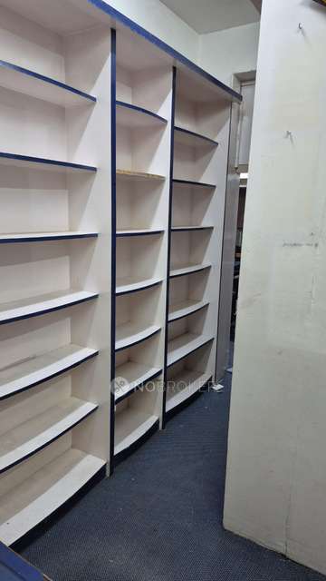 Shop in Crazy Cheesy Sadashiv Peth, Pune for Rent 