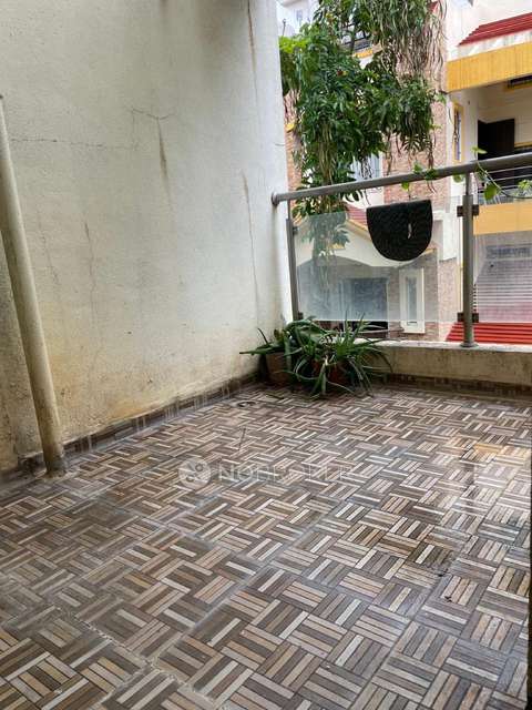 Shared Room for Female In 2 BHK  In Sai Crest In Chirayu Children