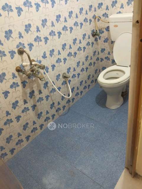 2 BHK Flat In Ap for Rent  In Ponniammanmedu